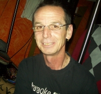 25102011