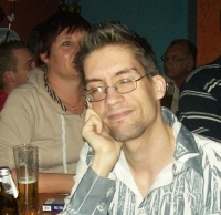 25102011